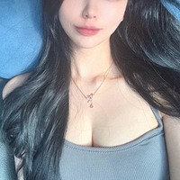 依依